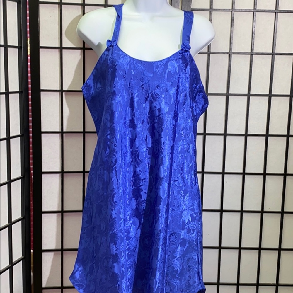 Contessa Di Roma Gown & Robe Size M - Picture 6 of 8